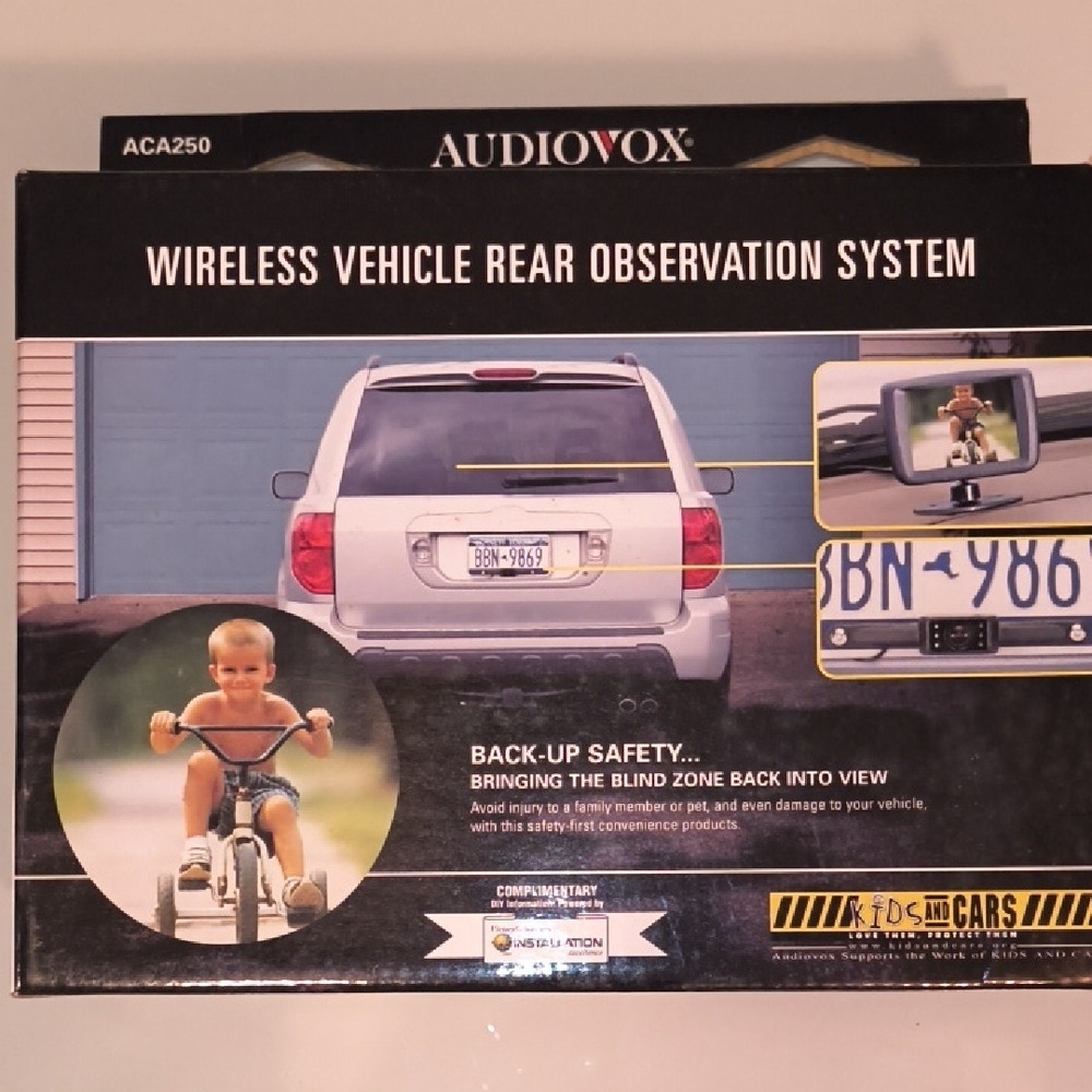 Wireless Vehicle Rear Observation System - Black (Back Up Camera) - Picture 2 of 4